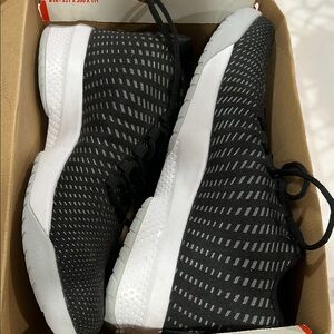 Nike Black and White Athletic Shoes with Sleek Design